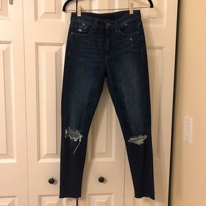 Joe’s Jeans The Charlie Skinny Crop